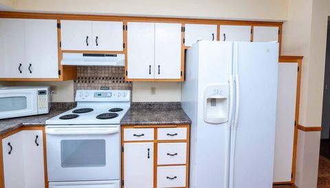 8125 Spring Valley Road