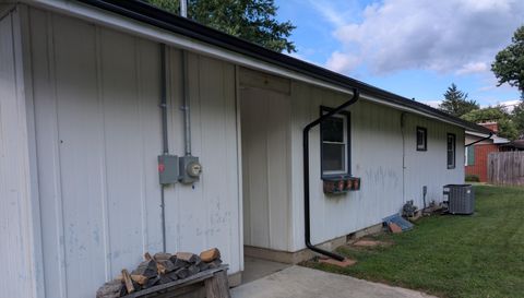 2791 Woodlawn Dr