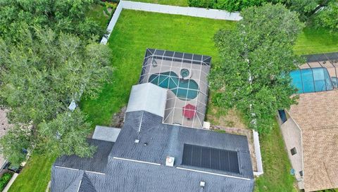 27 WINDING CREEK WAY