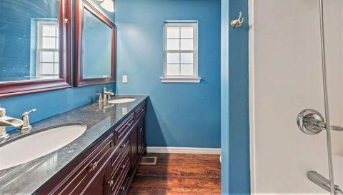 1815 Pointed Leaf Ln