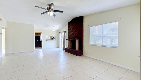 7122 Harbor Heights Cir