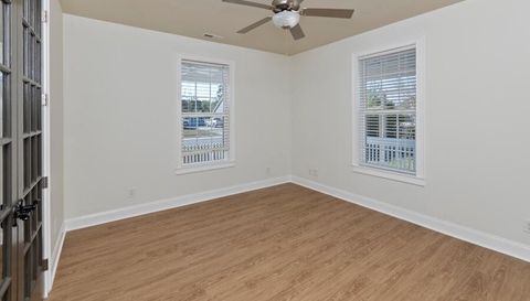 217 Chapel Ridge Cir