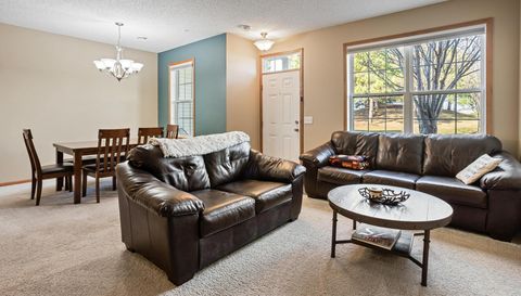 10910 Goodhue Street NE