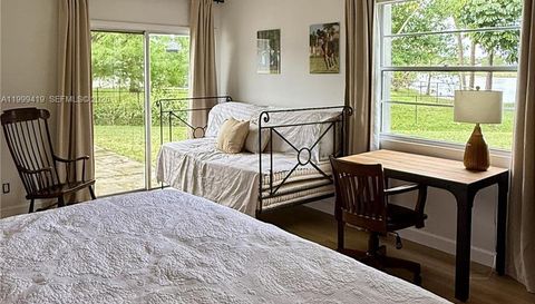 625 Whippoorwill Ter