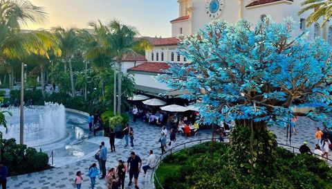 376 Forest Hill Boulevard