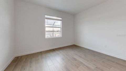 7949 LAKES EDGE LANE