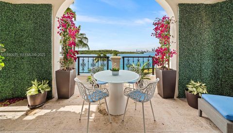 2245 Fisher Island Dr