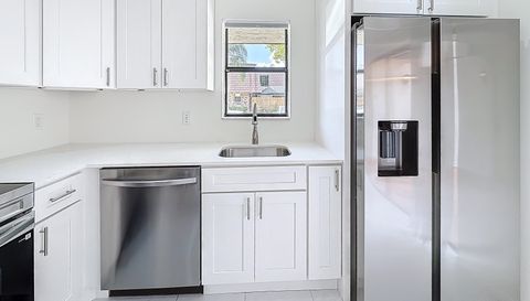 7496 Courtyard Run E