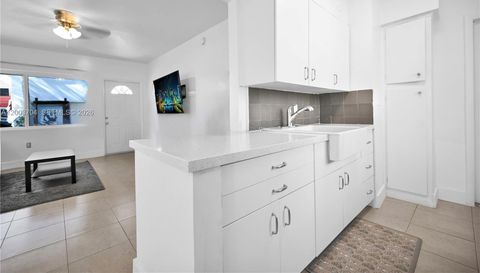 1195 Marseille Dr