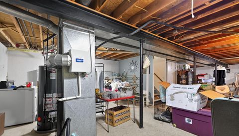 24145 Meadowbridge Dr