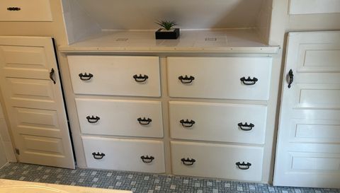 2511 Washington St NE