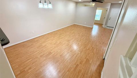 15922 FISHHAWK CREEK