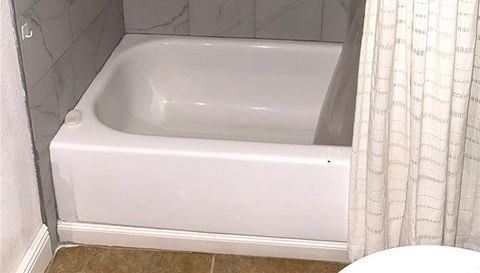 900 LAKE DESTINY ROAD