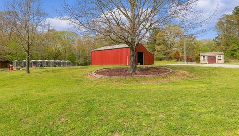 138 Herbert Neal Rd