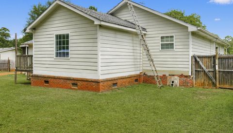 3020 Woodridge Ct