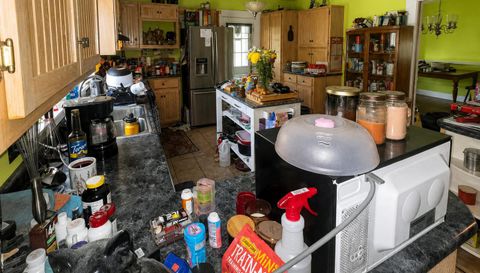 162 Brookfield-Lenox Rd