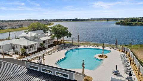 5616 QUIET PALM LOOP