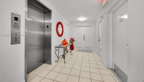 607 Ocean Dr