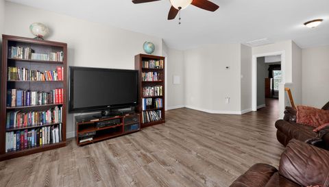 12101 Golden Aster Terrace