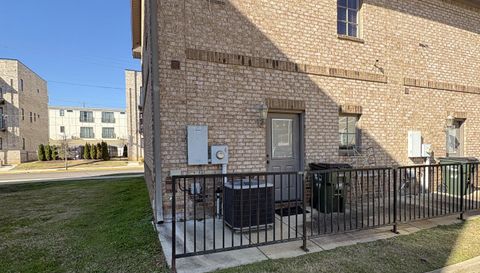 801 Red Drew Ave APT 4