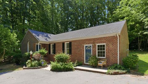 804 Salem Ct
