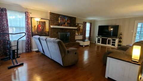 7237 Creathwood Cove