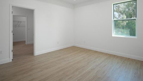 8012 Sunrise Circle