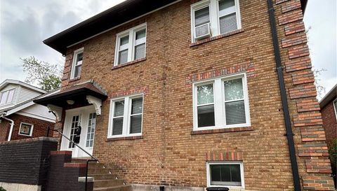 1129 Moorlands Drive