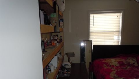 138 W Irving Park Road