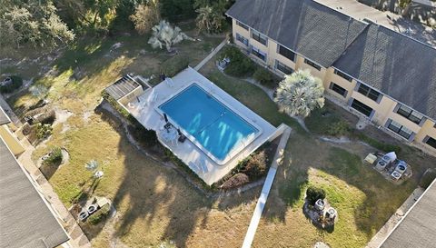 110 N TREMAIN STREET