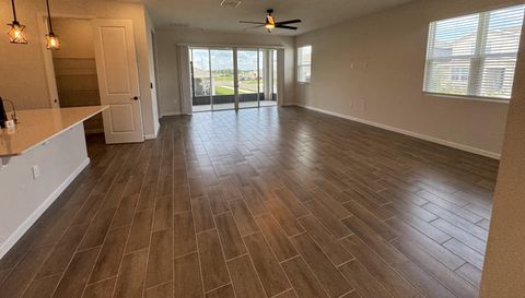 5442 Catmint Dr