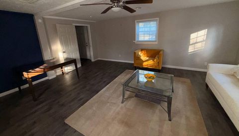 2940 Benjamin E Mays Dr SW