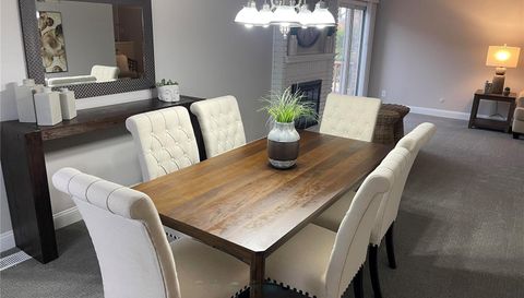 10381 Oxford Hill Drive