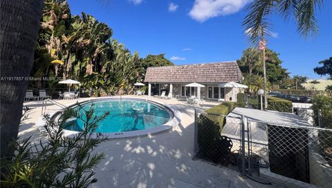 3105 Oakland Shores Dr