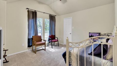 1149 Four Seasons Farm DR