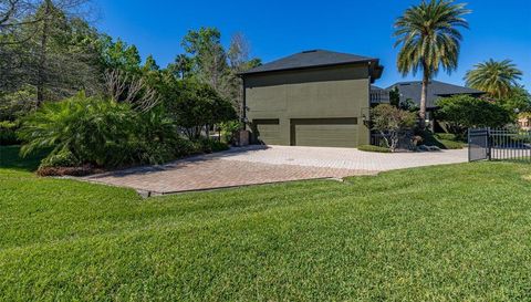 115 ELLINGTON PLACE