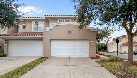 254 Valencia Cir