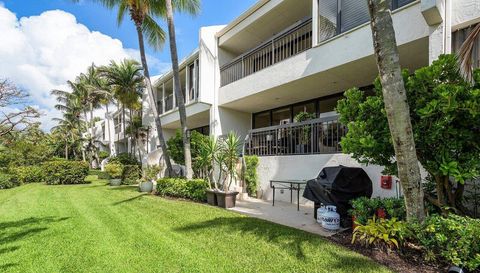 2335 Ocean Boulevard