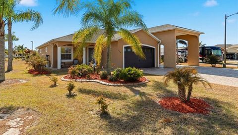 708 TEABERRY TRAIL