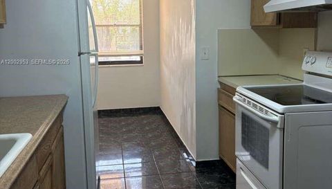 5937 Forest Hill Blvd