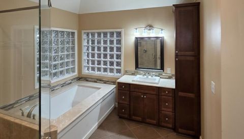 2030 Lenox Cove Cir NE