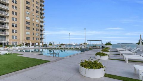 770 Claughton Island Dr