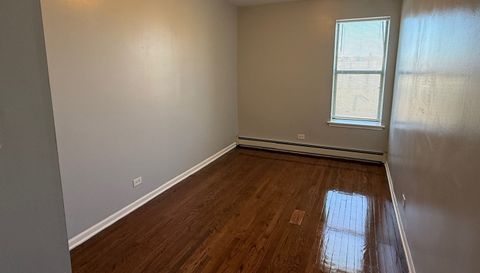 1-15 N Keeler Avenue