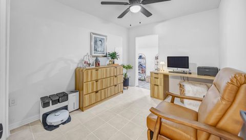 5811 Mabel St