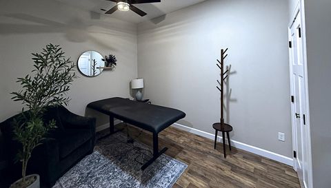 1118 Cross Pointe Dr