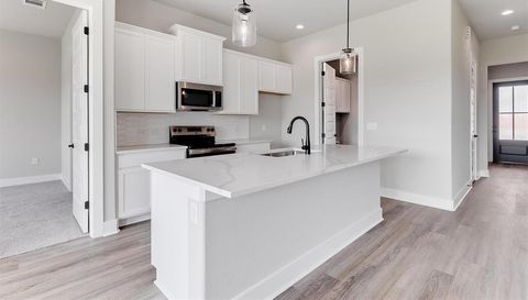 1255 Pecan Valley DR