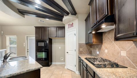 12422 Old Stillwater