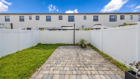 9381 33rd Ln