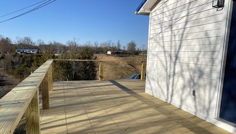 5875 Blue Springs Pkwy