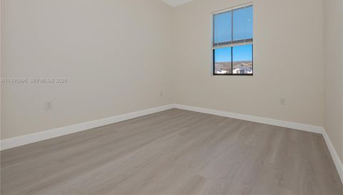 14732 181 Terrace